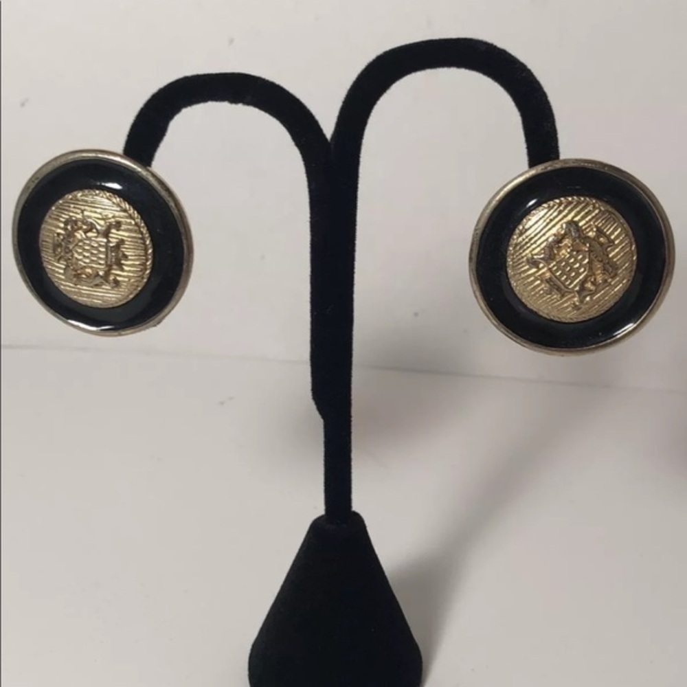Vintage 80’s Gay Boyer Enamel Clip Earrings